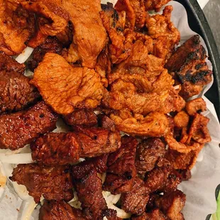 chicken wings and onions