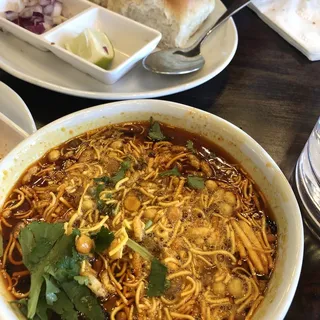 Mumbai Misal Paav