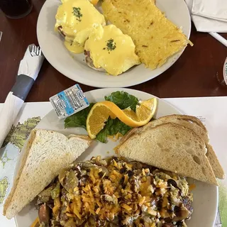 Anna's Eggs Benedict