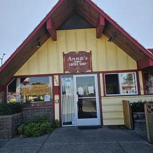 Coffee Shop/Restaurant Front View