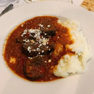 Beef kokkinisto