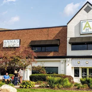 Storefront for Anna&apos;s Ann Arbor