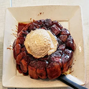 Cinnamon Monkey Bread at Anna&apos;s Ann Arbor
