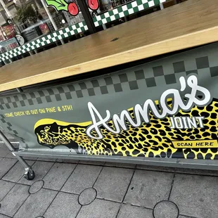 Outside Anna&apos;s