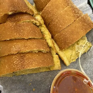 Garlic Cheese Bread