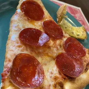 Pepperoni Pizza Slice