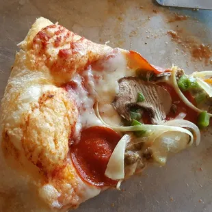 Ordered the combo pizza.  Enjoyed our time at this little hometown pizza shop