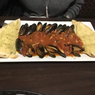 Mussels marinara app. Could be an entree