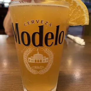 a pint of modelo