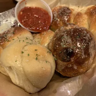 Garlic Knots