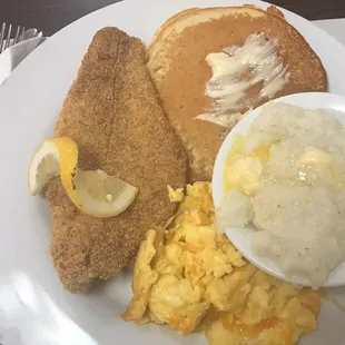 Getting our fish and grits fix on!! Loved it!