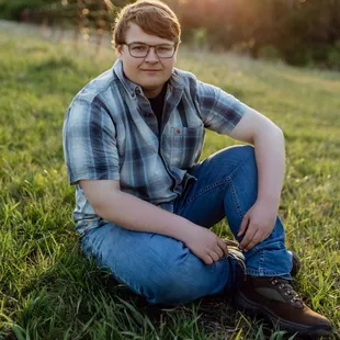 Senior portrait, Olathe Prairie Center