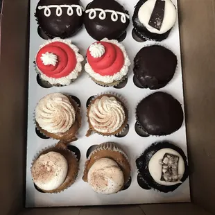 dessert, cupcakes, food