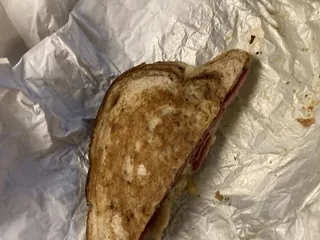 Claw's Hot Dogs & Beef