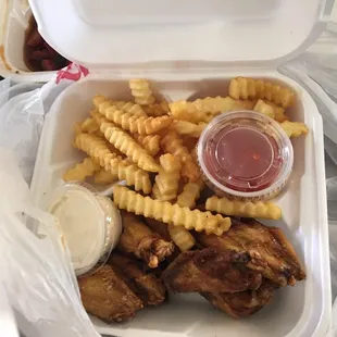 The  chicken is seasoned to perfection, and I love crinkle cuts!