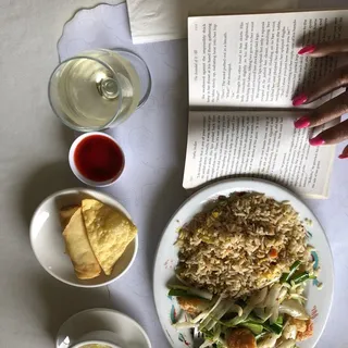 Egg Roll and Fried Wonton