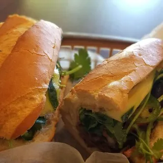 B7-BBQ Pork Sandwich