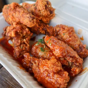 bbq wings, fried chicken wings, poultry, chicken, fried chicken, food, chicken wings and fried chicken, chicken wings, bbq chicken