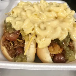 Loaded Mac n cheese dogs
