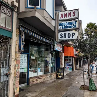 storefront
