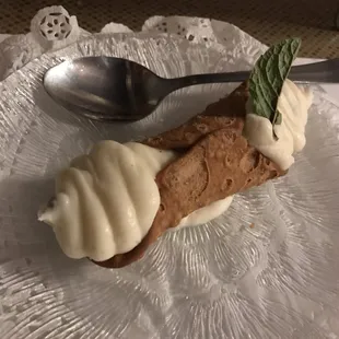 Cannoli for dessert