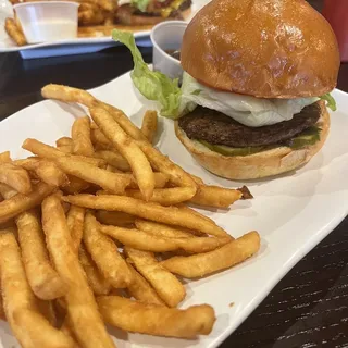 Classic Burger (1/4 lb)