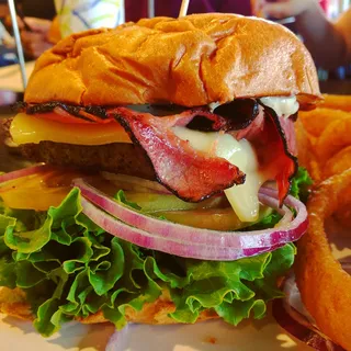 Pastrami Burger