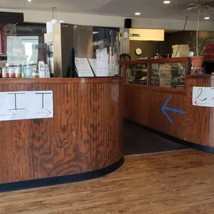 Customer flow to avoid meandering and getting too close.