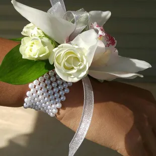 Orchid prom Corsage
