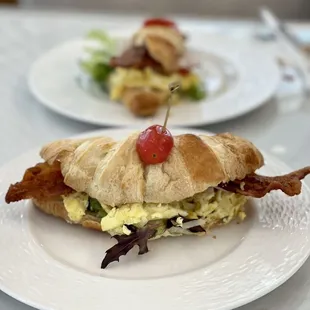 Breakfast sandwich (soooo yummy!)