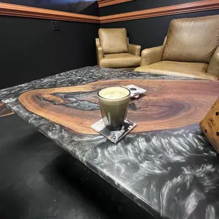 More decor, plus mint lavender coffee.