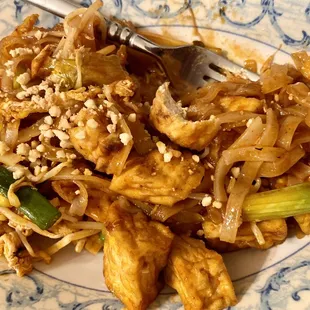 N1. Pad Thai with tofu