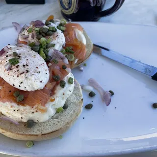 Smoked Salmon Benedict