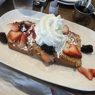 Strawberry Pound Cake French Toast