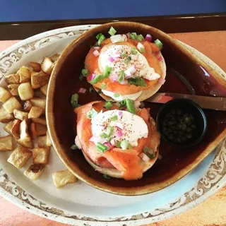 Smoked Salmon Benedict