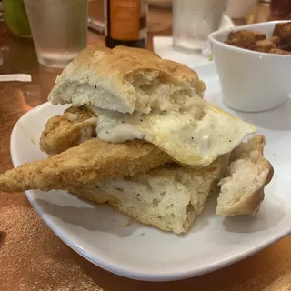 BROKEN EGG Biscuit Sandwich