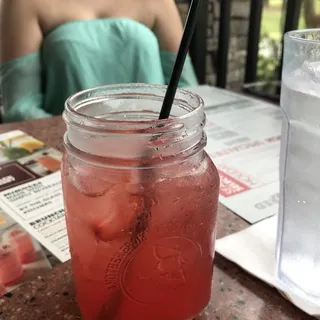 Strawberry Lemonade Spritzer
