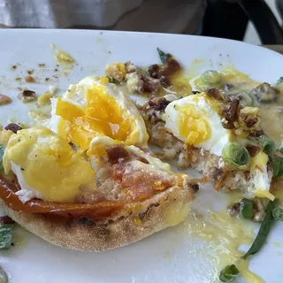 Eggs Blackstone Benedict
