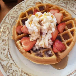 Strawberry Pound Cake French Toast