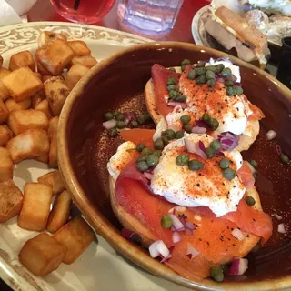 Smoked Salmon Benedict