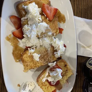 Strawberry Pound Cake French Toast