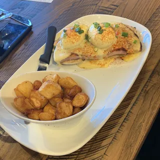 Eggs Benedict