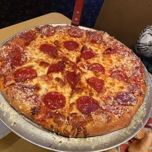 Amazing pepperoni pizza