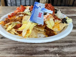 The Clamdiggers Lounge & Pizzeria