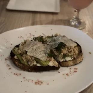 Crab; avocado, lime, herbs, radish, pickled shallot, spent grain toast