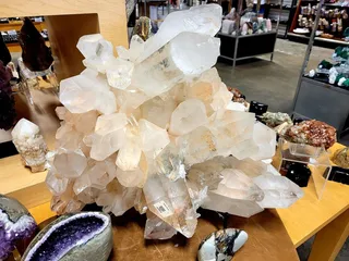 Mama's Minerals