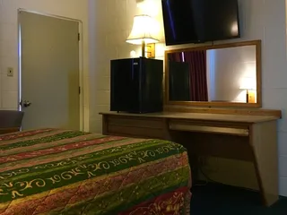 Carl's Motel