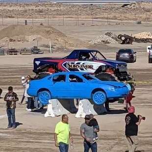 Monster Trucks fans getting pictures