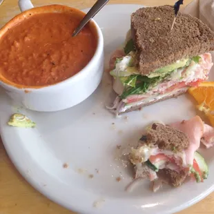 Roasted Garlic Tomato Soup