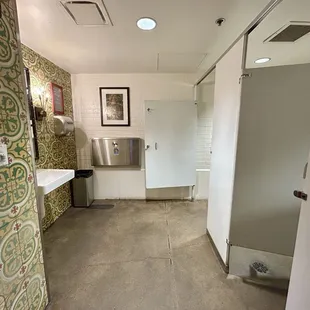 Clean restroom!